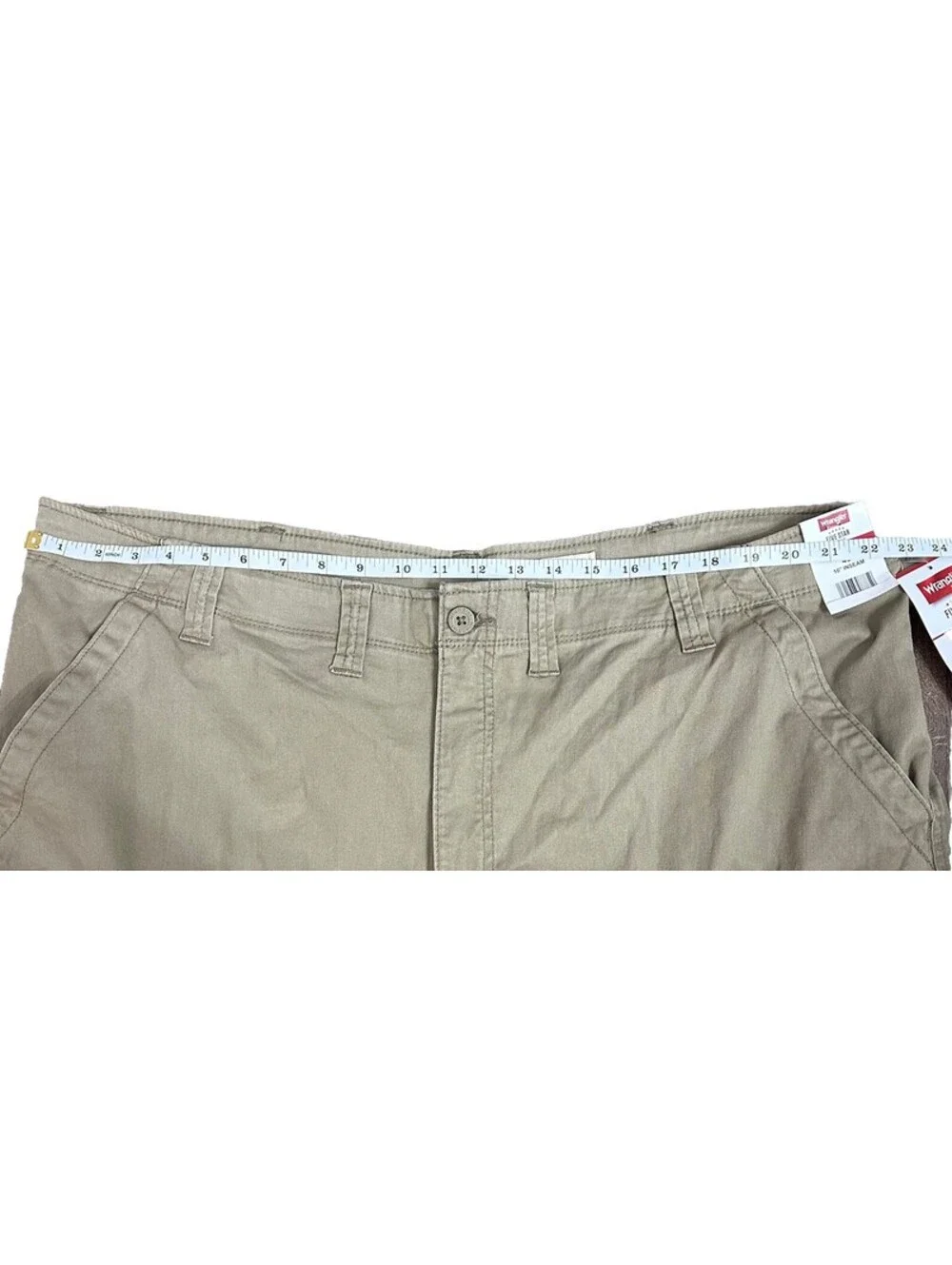 Wrangler Flex Relaxed Fit Cargo Shorts Mens 46 NWT Five Star Heritage